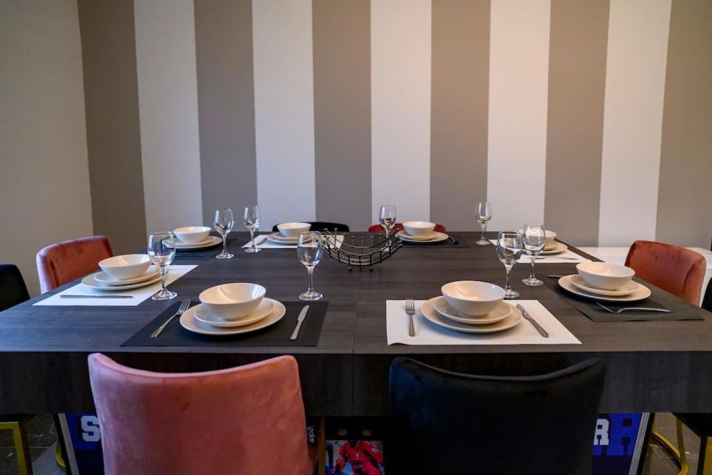 דירה Subtle 3 Bed Luxury With A View