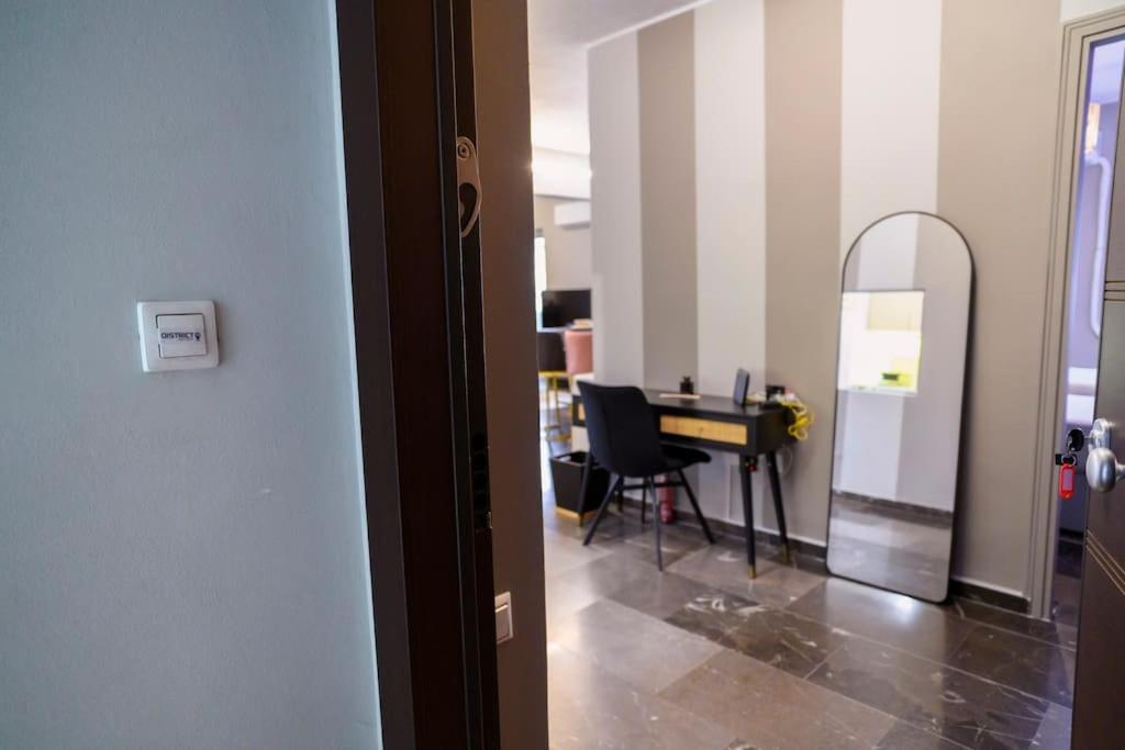 Subtle 3 Bed Luxury With A View Apartment Athen