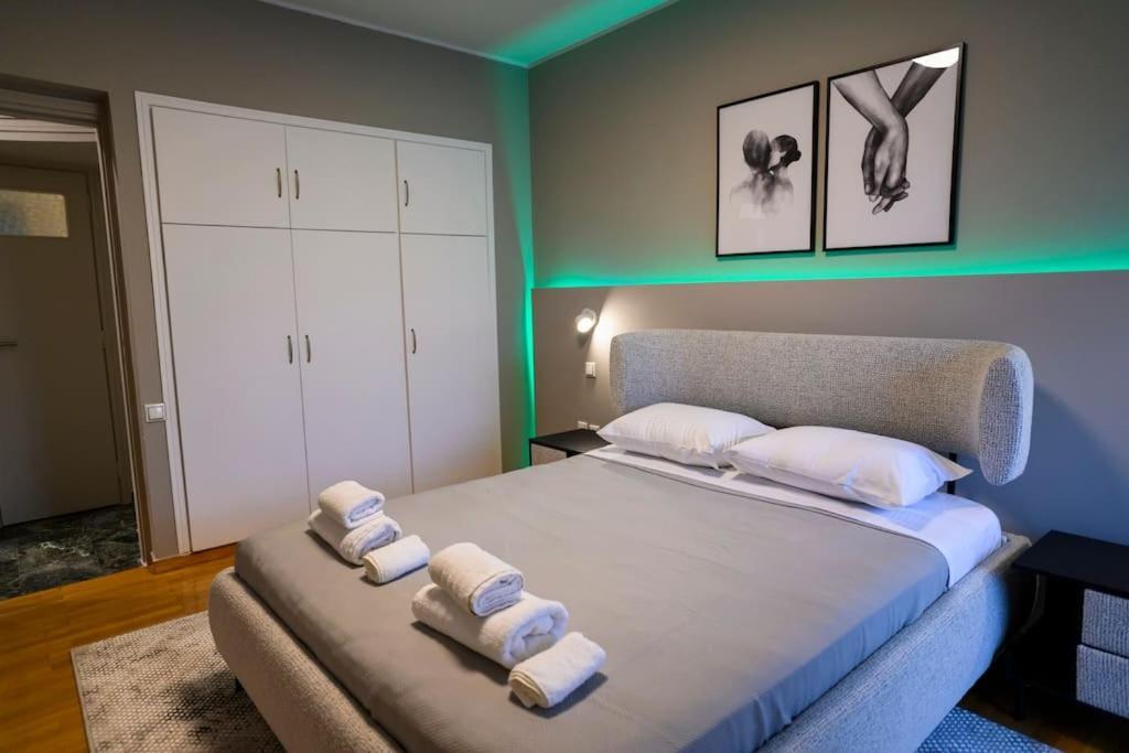 Apartment Subtle 3 Bed Luxury With A View Athen